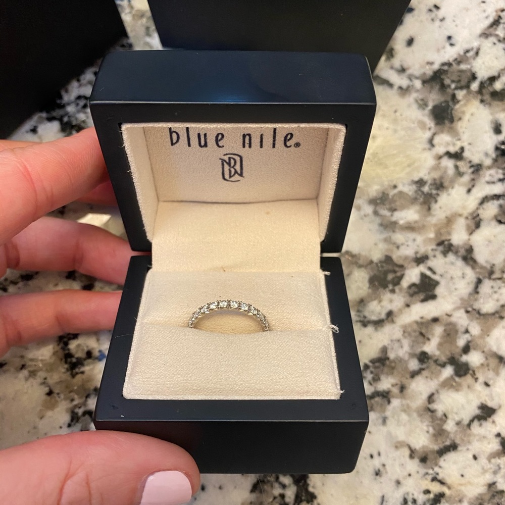 Blue Nile Platinum Eternity Band 1 ct. Size 5 💎